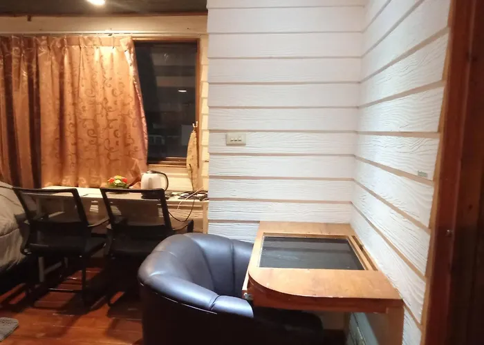 Spacious City-view With Modern Amenities In Krung Thep